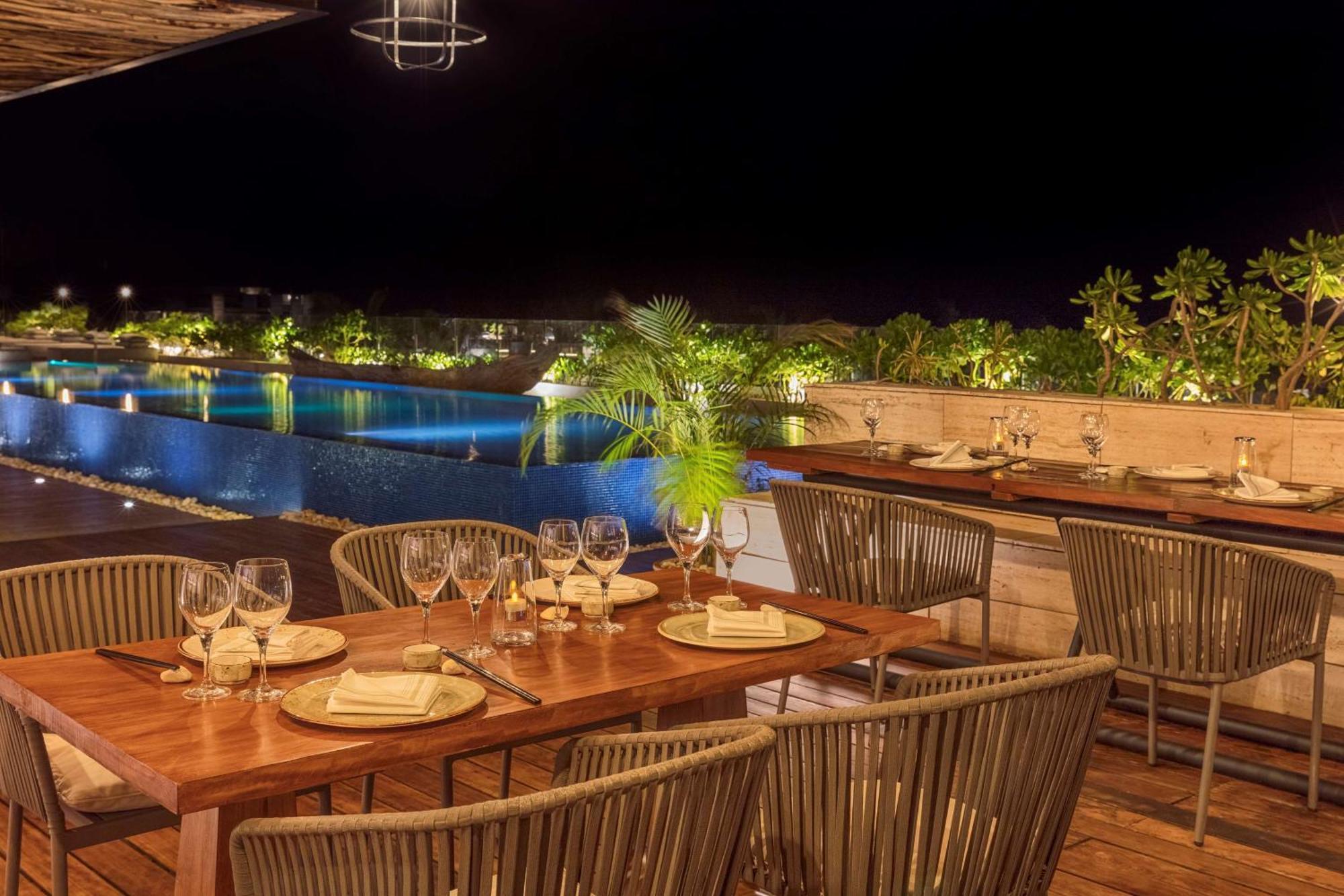 The Yucatan Playa Del Carmen, Adults Only, Tapestry Collection By Hilton Hotel Exterior photo