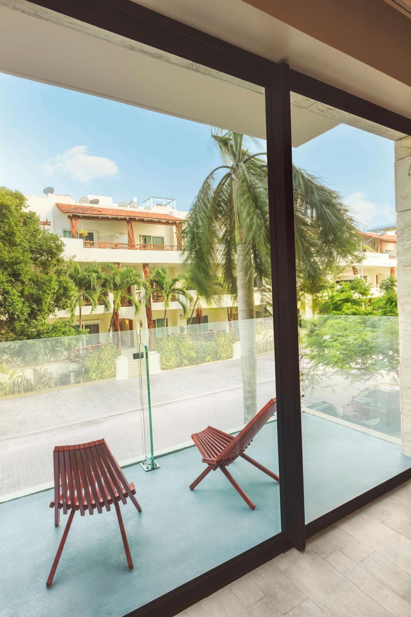 The Yucatan Playa Del Carmen, Adults Only, Tapestry Collection By Hilton Hotel Exterior photo