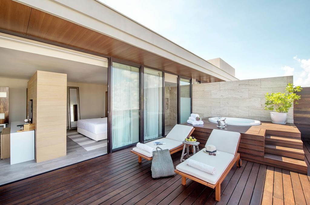 The Yucatan Playa Del Carmen, Adults Only, Tapestry Collection By Hilton Hotel Exterior photo
